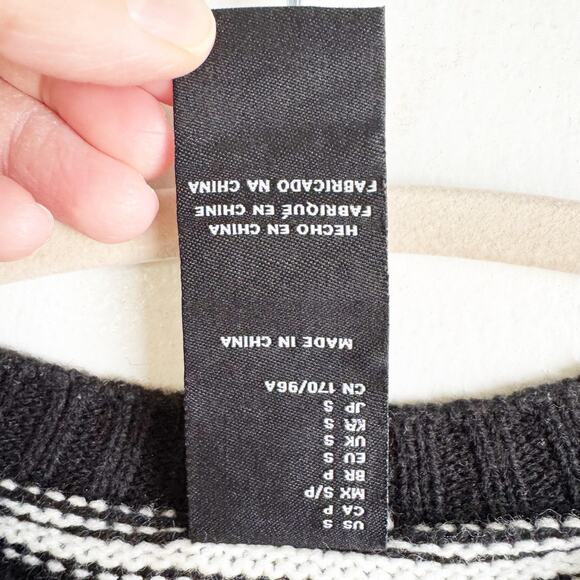 Disney x Forever 21 Men’s Striped Knit Terry Donald Duck Sweater Anniversary S - Picture 5 of 9